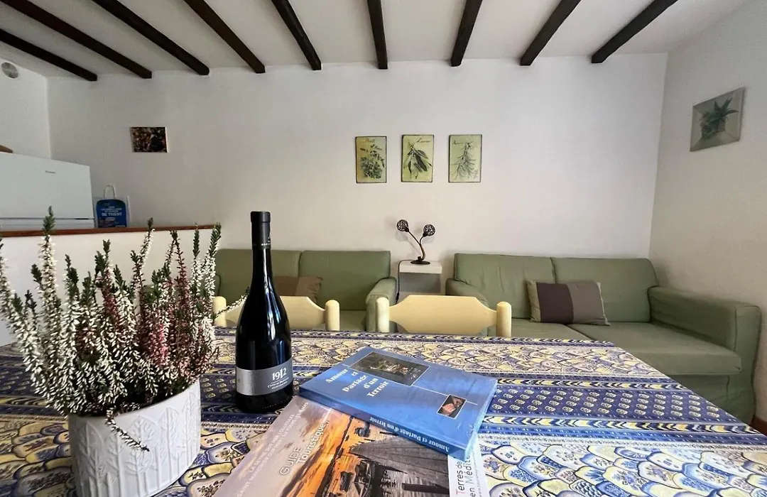 Au jardin de la ferme - gite vigne vierge-1